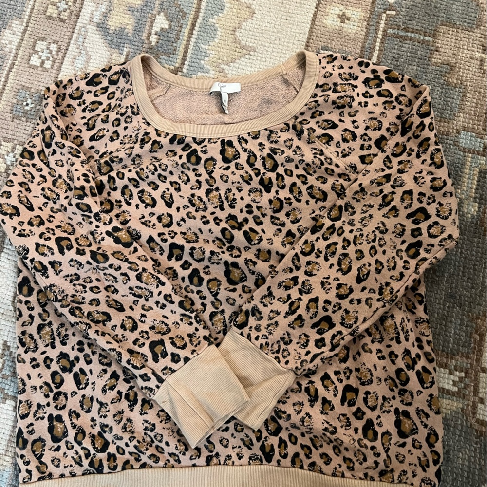Joie lightweight sweatshirt Women’s size M - brown cheetah